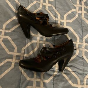 Mix Mooz black leather heels